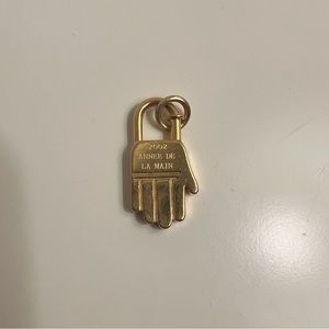 Hermés Annee’s De La Main